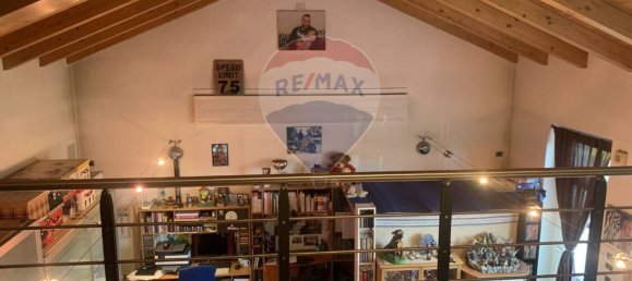 10 rooms House in Feltre, Italy No. 163403 11