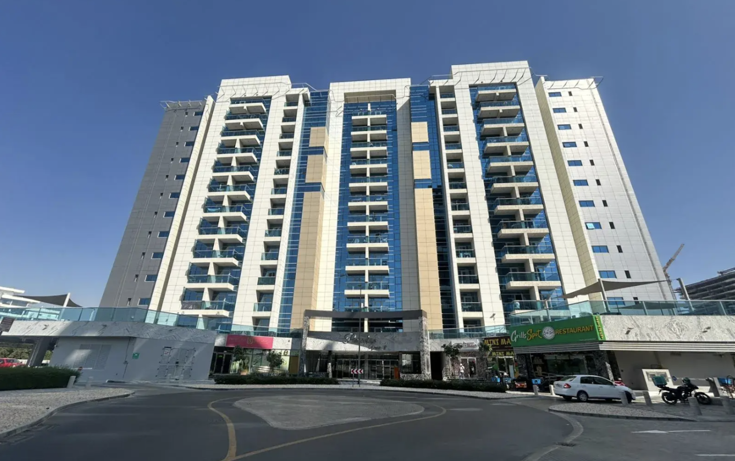 2 dormitorios apartamento en venta en Dubai, UAE № 180311