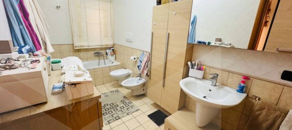 3 rooms Apartment in Capurso, Italy No. 34366 7