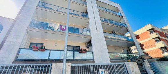 3 rooms Apartment in Capurso, Italy No. 34366 15