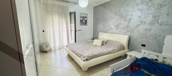 3 rooms Apartment in Capurso, Italy No. 34366 11