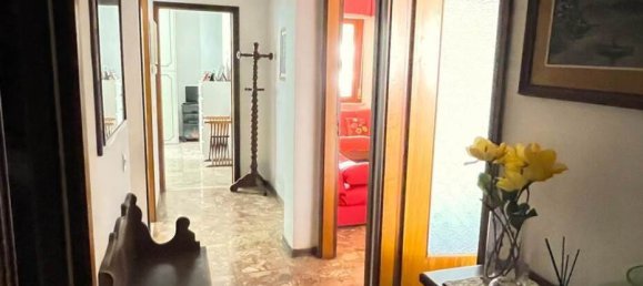 Квартира с 2 спальнями в Фоллоника, Италия № 60222 4