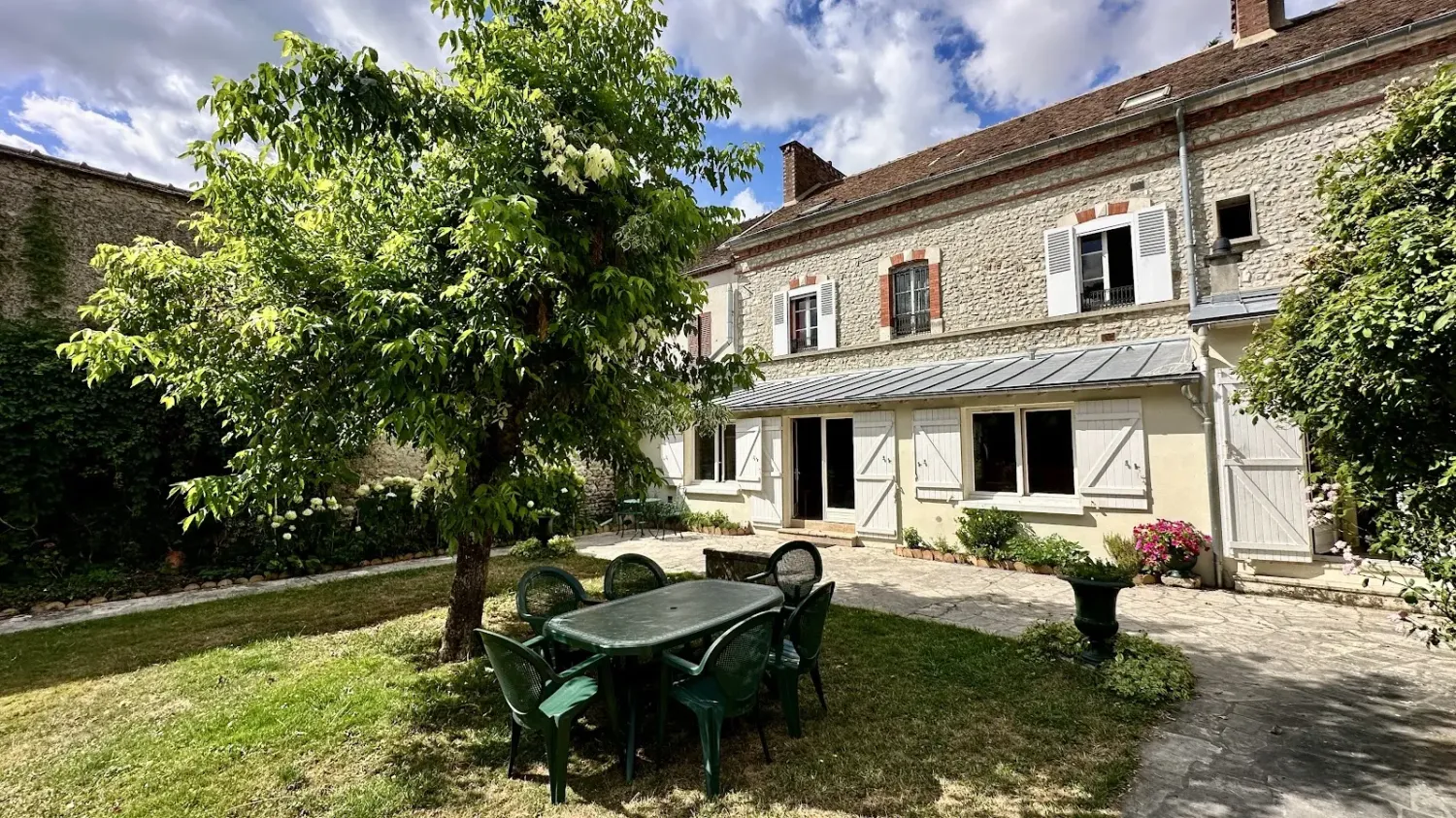 8 Schlafzimmer Haus in Souppes-sur-Loing, France, Nr. 320785