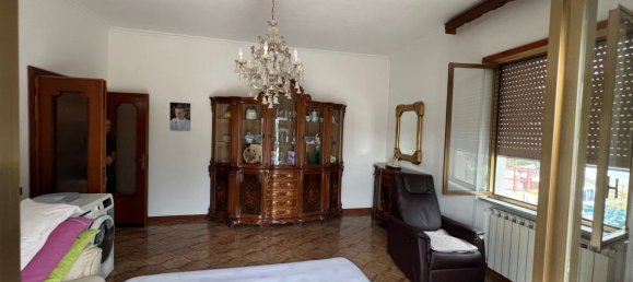 4 bedrooms Apartment in San Cesareo, Italy No. 358265 3