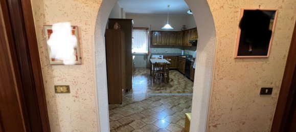 4 bedrooms Apartment in San Cesareo, Italy No. 358265 6