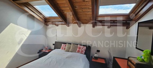 Apartamento T2 em Vanzaghello, Italy N.º 305833 10