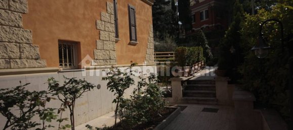 3 Schlafzimmer Villa in Rome, Italy, Nr. 44090 34