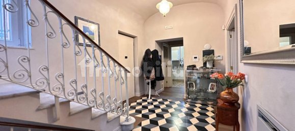 3 Schlafzimmer Villa in Rome, Italy, Nr. 44090 2