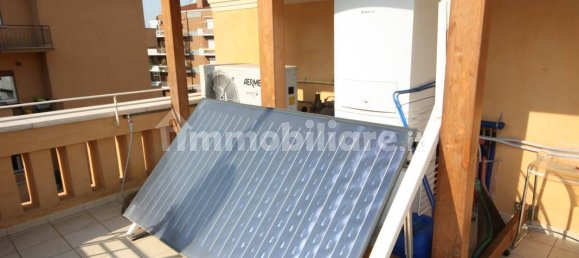 3 Schlafzimmer Villa in Rome, Italy, Nr. 44090 49