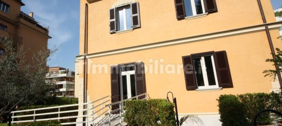 3 Schlafzimmer Villa in Rome, Italy, Nr. 44090 41