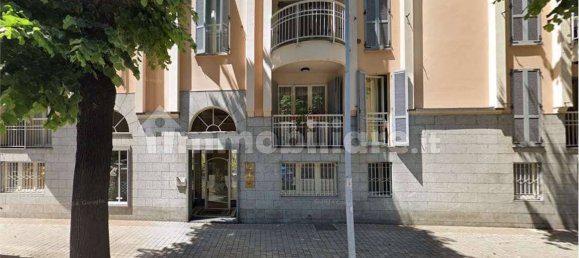 Квартира с 3 спальнями в Вогера, Италия № 266945 3