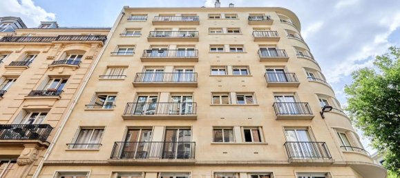 2 bedrooms Apartment in Paris, France No. 146173 18