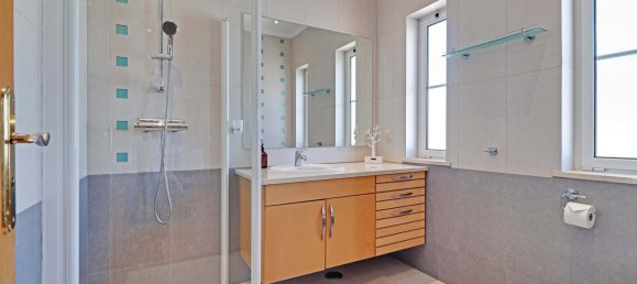 4 bedrooms Villa in Quarteira, Portugal No. 203724 19