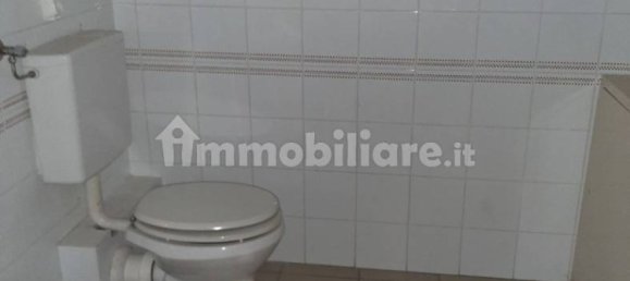 2 rooms Office in Arezzo, Italy No. 62893 14