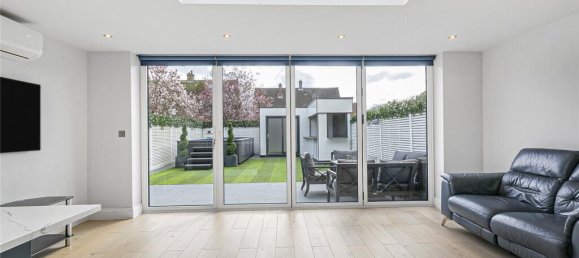 4 Schlafzimmer Haus in Radlett, United Kingdom, Nr. 6713 10