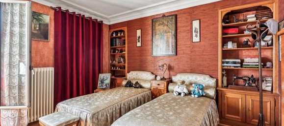 2 bedrooms Apartment in Paris, France No. 362726 9