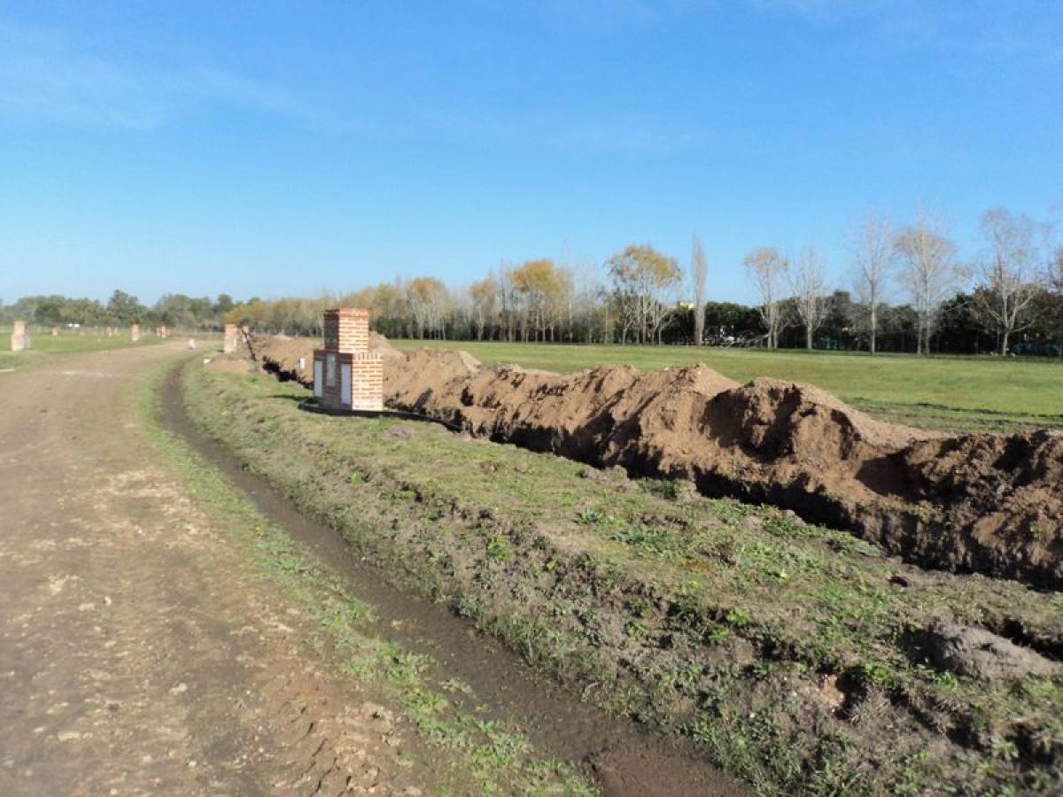 Grundstück in Campana, Argentina, Nr. 48990