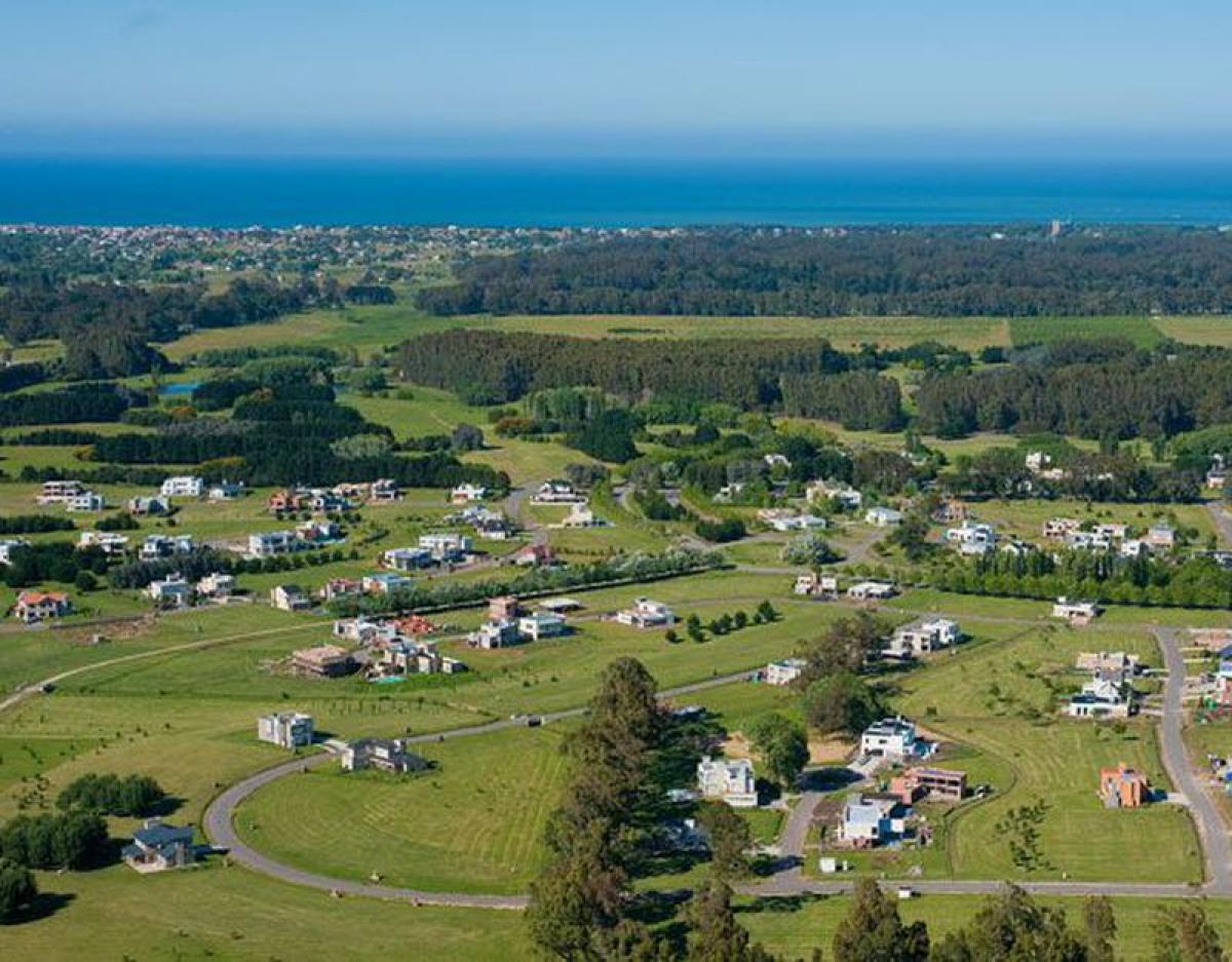  قطعة أرض في Mar del Plata, Argentina رقم 115765