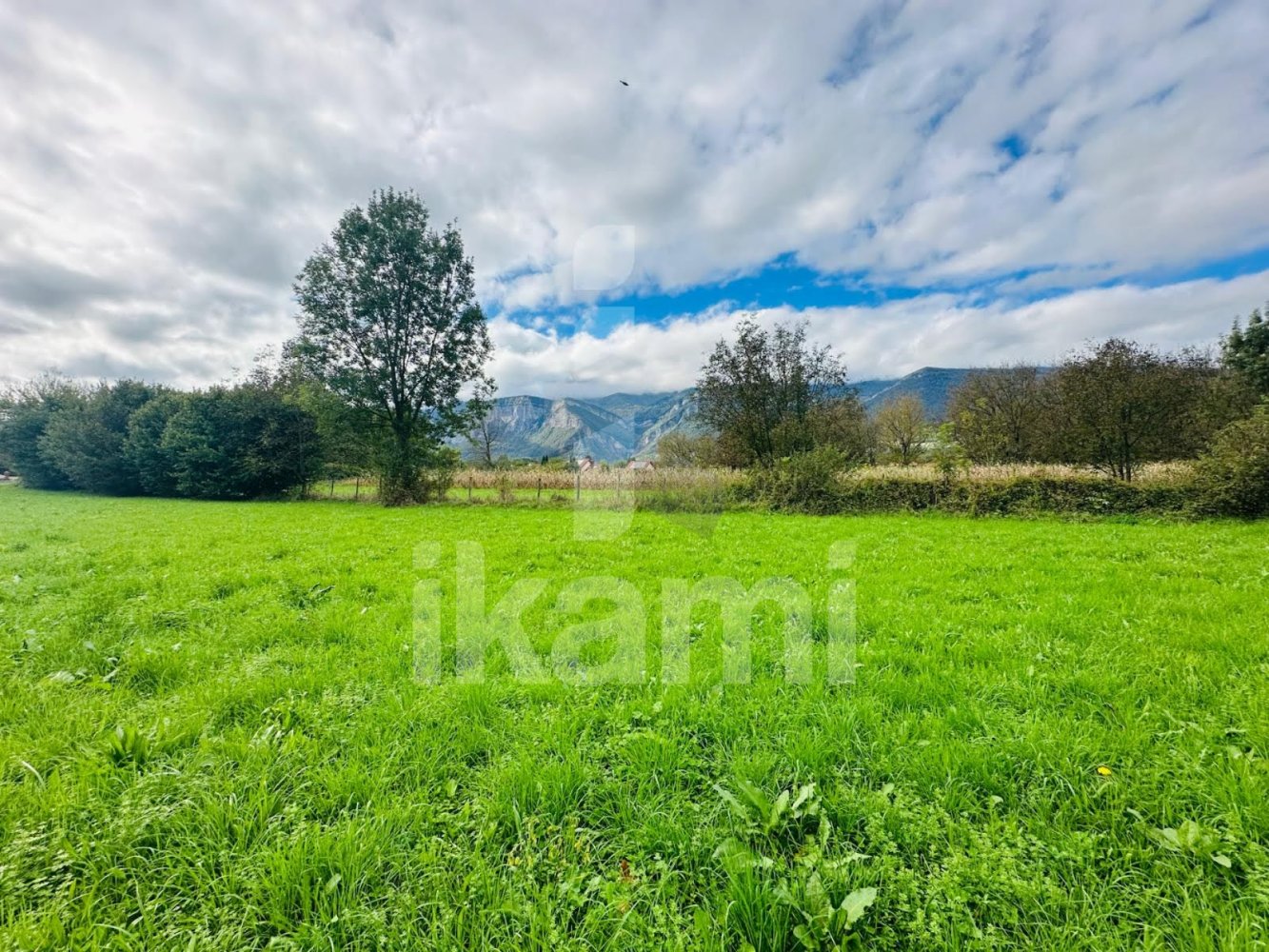  قطعة أرض في Tencin, France 452متر مربع رقم 160083