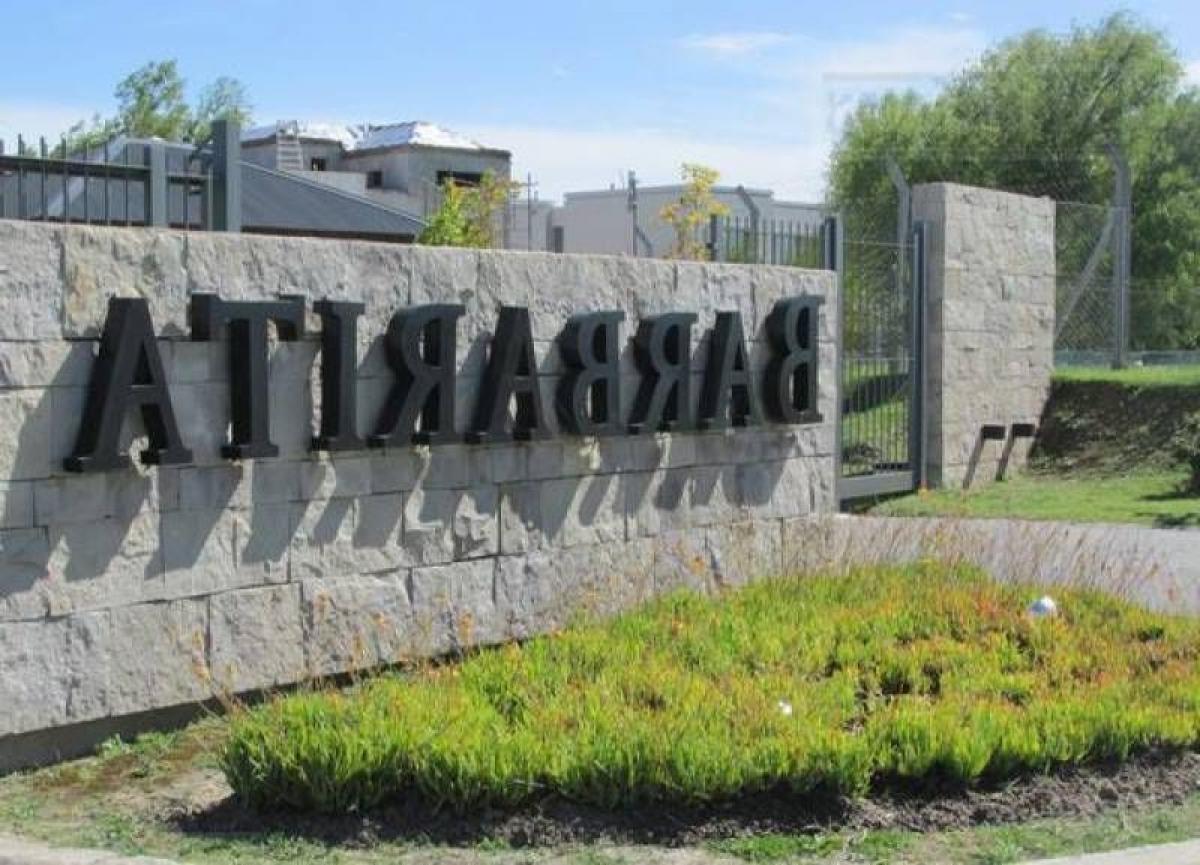  Land in Tigre, Argentina No. 121545