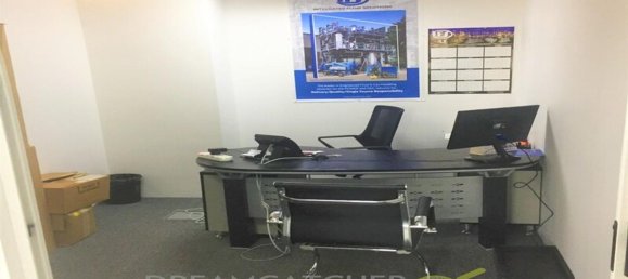 111.48m² Office in Jumeirah Lake Towers, UAE No. 224 3