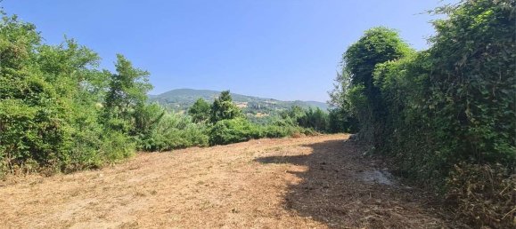 8-salle Maison à Todi, Italy No. 143770 22