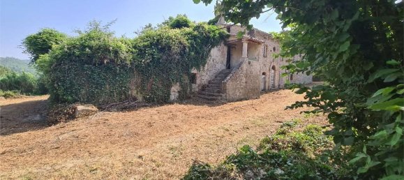 8-salle Maison à Todi, Italy No. 143770 11