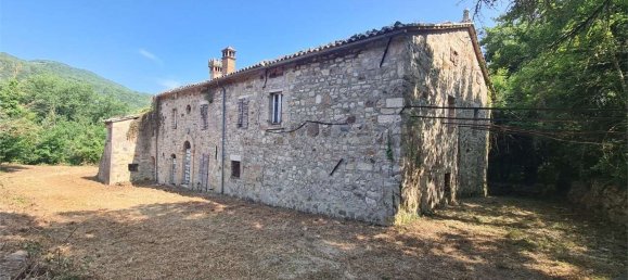 8-salle Maison à Todi, Italy No. 143770 4