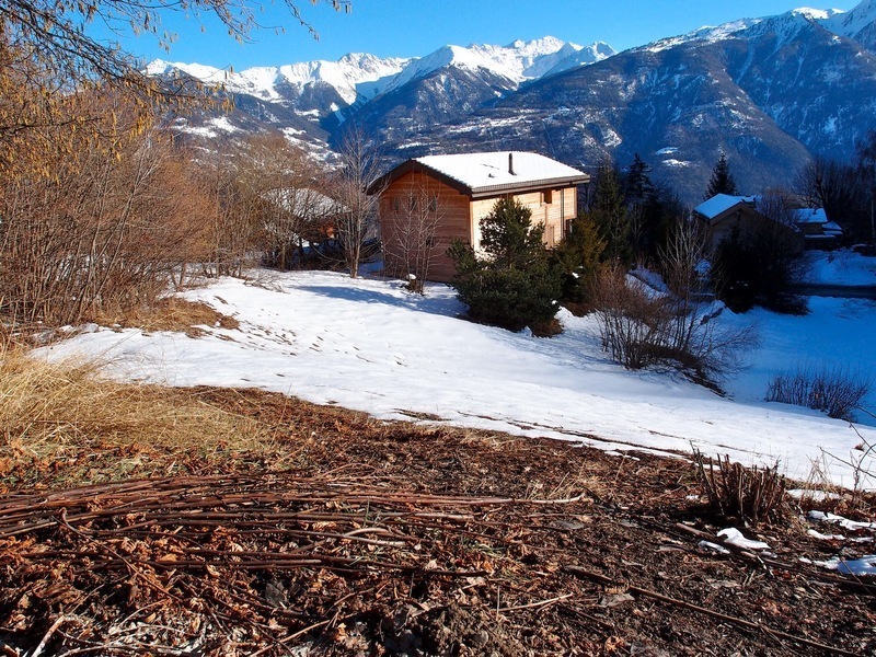  قطعة أرض في Leytron, Switzerland 821متر مربع رقم 457