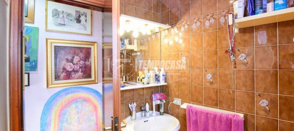 2 bedrooms Apartment in Erba, Italy No. 370582 11