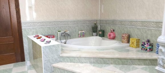 3 bedrooms Townhouse in Cullar Vega, Spain No. 173145 3