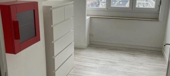 2 bedrooms Apartment in Valenciennes, France No. 245160 4