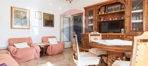 3 Schlafzimmer Penthouse in Leffe, Italy, Nr. 55630 5