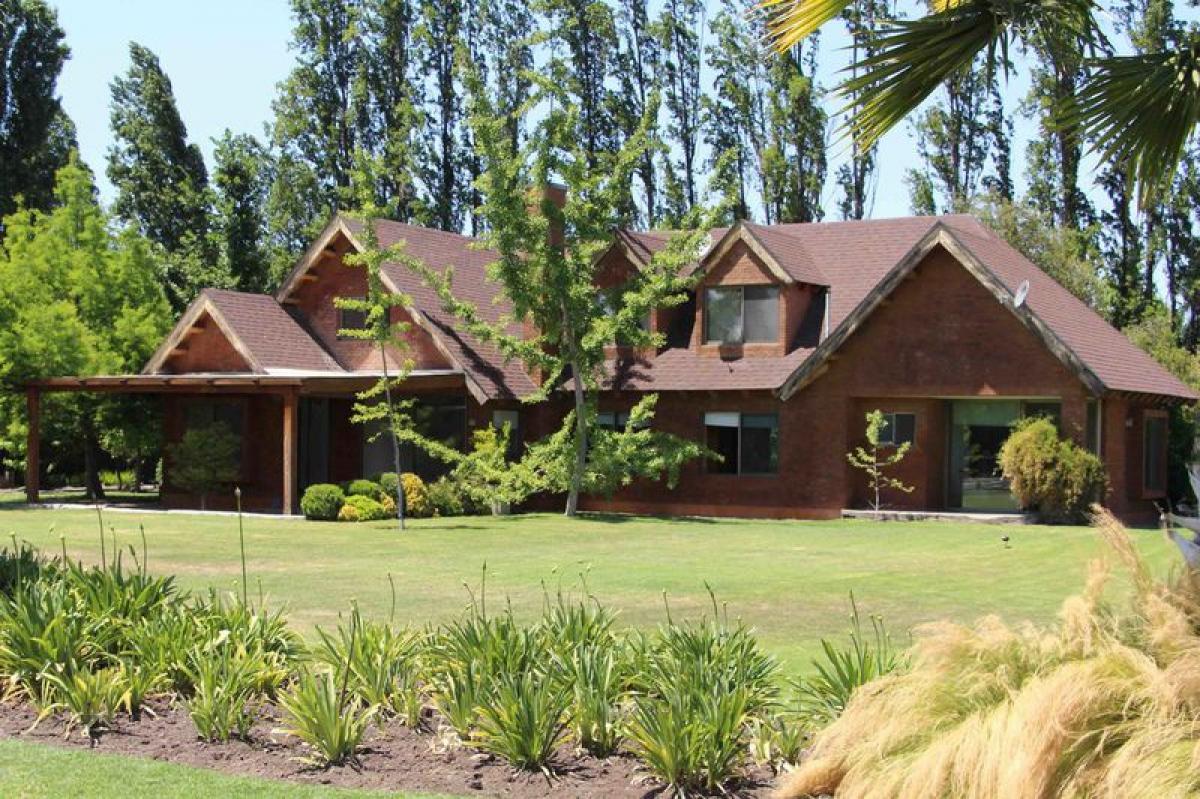 3 bedrooms House in Chacabuco, Chile No. 1719