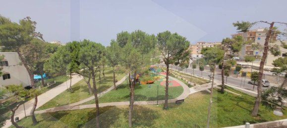 3-salle Appartement à Vieste, Italy No. 25965 2