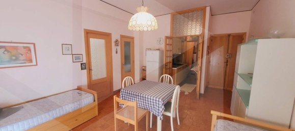 3-salle Appartement à Vieste, Italy No. 25965 4