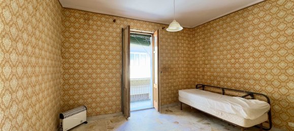 4 rooms House in Scordia, Italy No. 286404 8