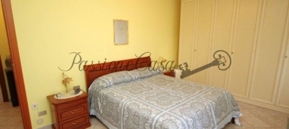 3-Zimmer Wohnung in Gambolò, Italy, Nr. 284950 12