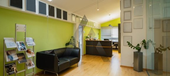 Propiedad comercial de 4 habitaciónes en Kitzbuhel, Austria No. 54433 2