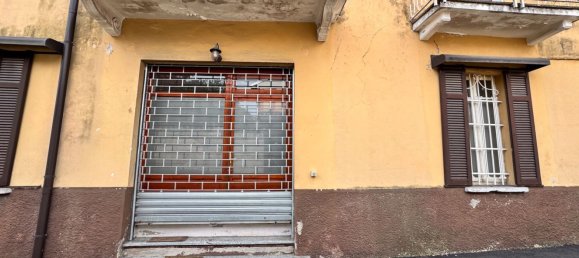 عقار تجاري في Varallo Pombia, Italy 50متر مربع رقم 316745 10