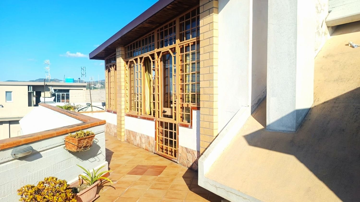 Duplex de 6 divisões em Rometta, Italy N.º 293310