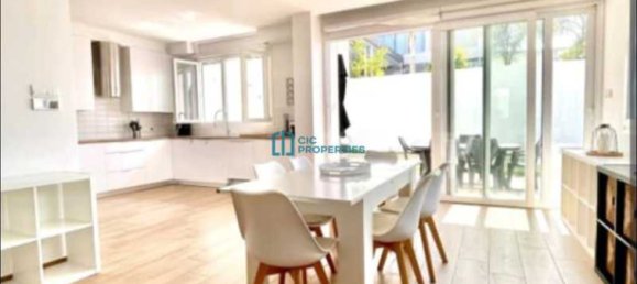 3 Schlafzimmer Villa in Aradippou, Cyprus, Nr. 19962 5