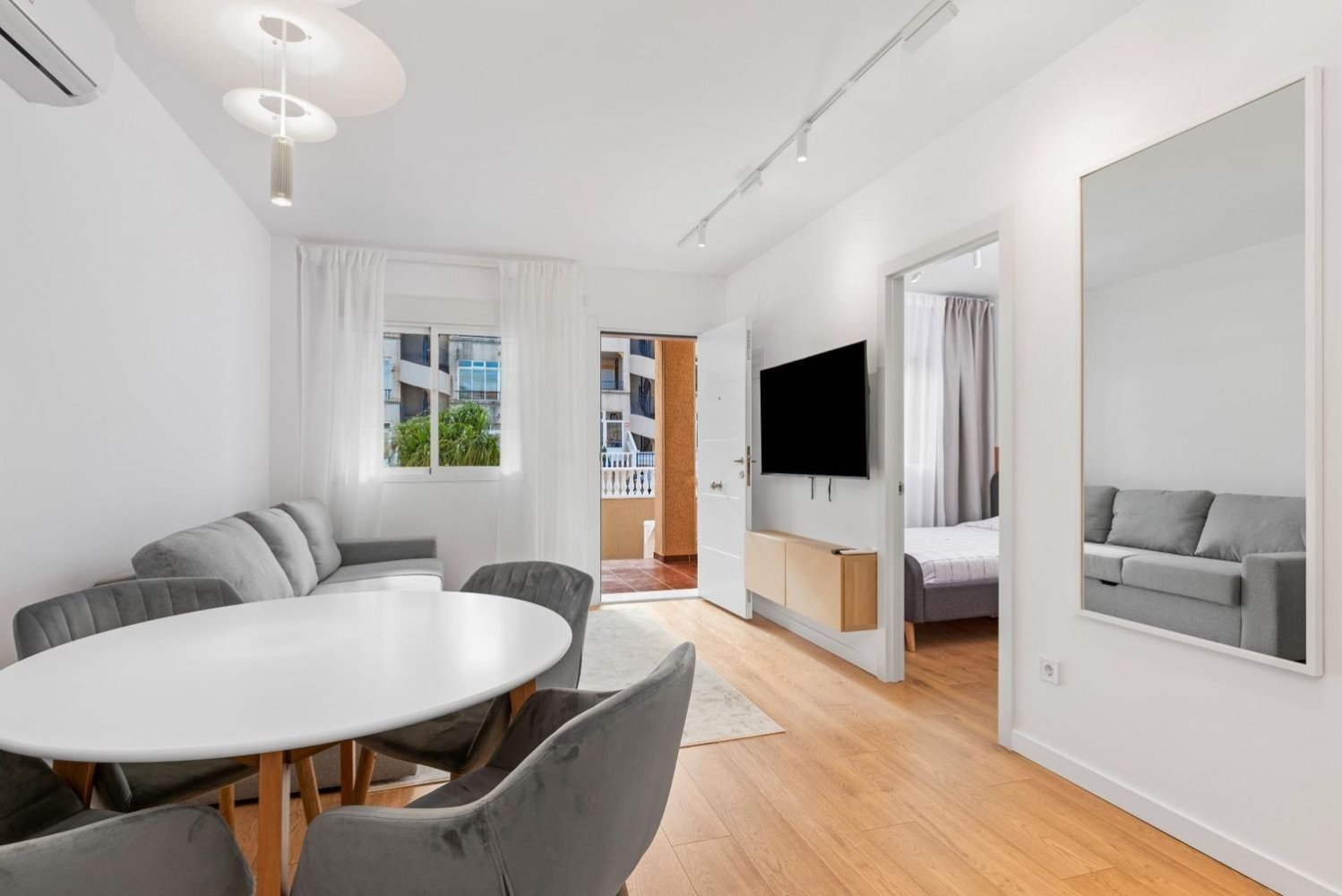 2 غرف نوم منزل في Alicante, Spain رقم 50914