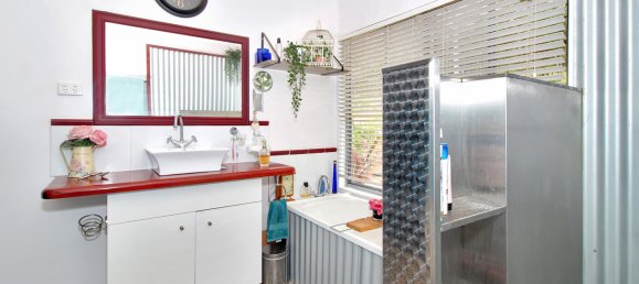  منزل في Ravensbourne, Australia رقم 846 29