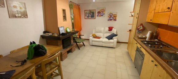 3 rooms Apartment in Sant'Eufemia a Maiella, Italy No. 206038 9