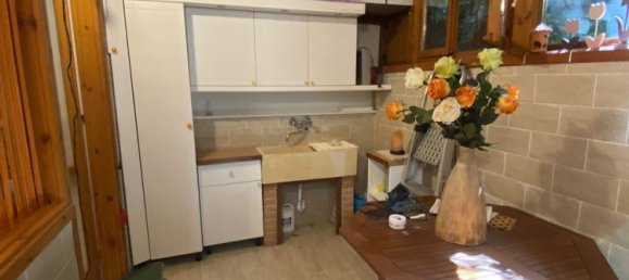 3 rooms Apartment in Sant'Eufemia a Maiella, Italy No. 206038 25