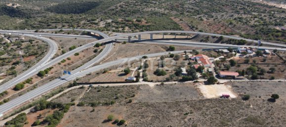 Земельный участок в Падерни, Португалия № 44803 6