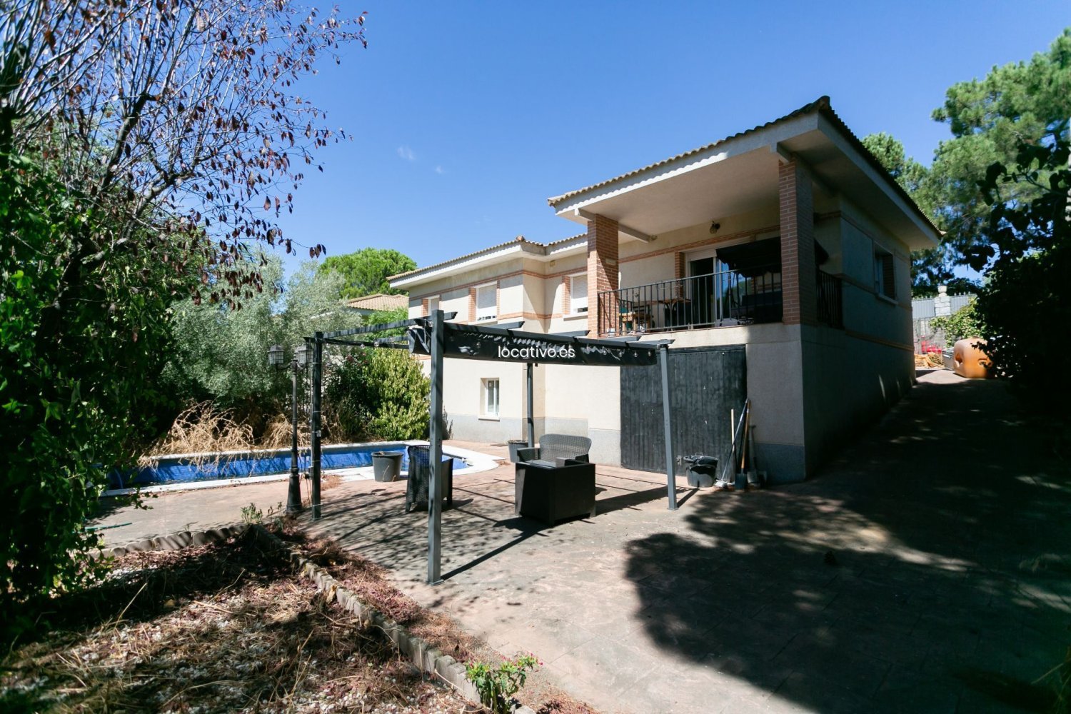 3 غرف نوم منزل في Navas del Rey, Spain رقم 272046