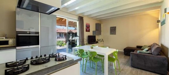 Apartamento de 3 dormitorios en Brescia, Italy No. 365371 17