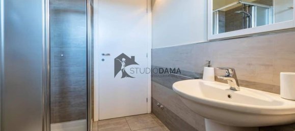 Apartamento de 3 dormitorios en Brescia, Italy No. 365371 3